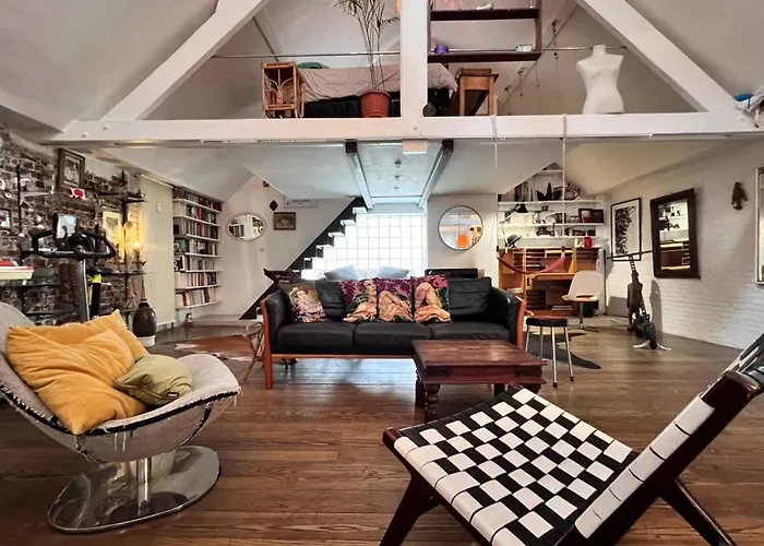 Le Loft Des Artistes